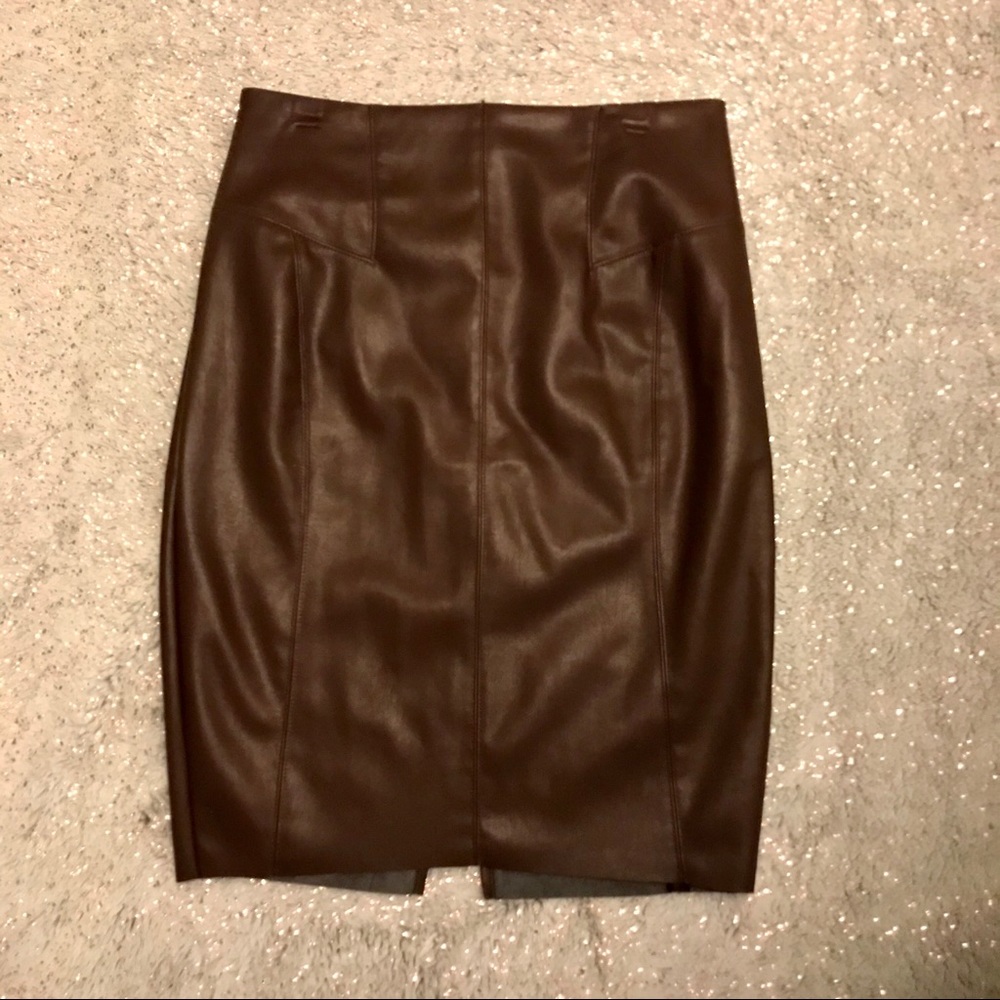 🔥🔥🔥Express Faux leather skirt